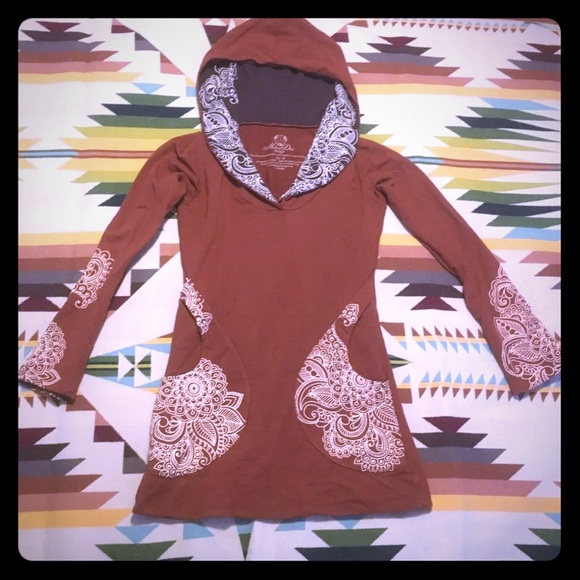 Mahadevi Designs Hooded Elven Festival Tunic - Picture 1 of 7